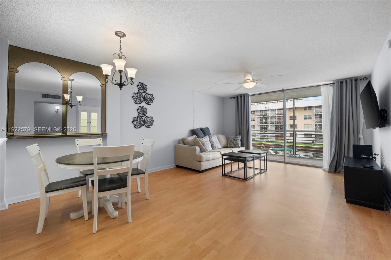 EDEN ISLES CONDO PART 1 - Residential