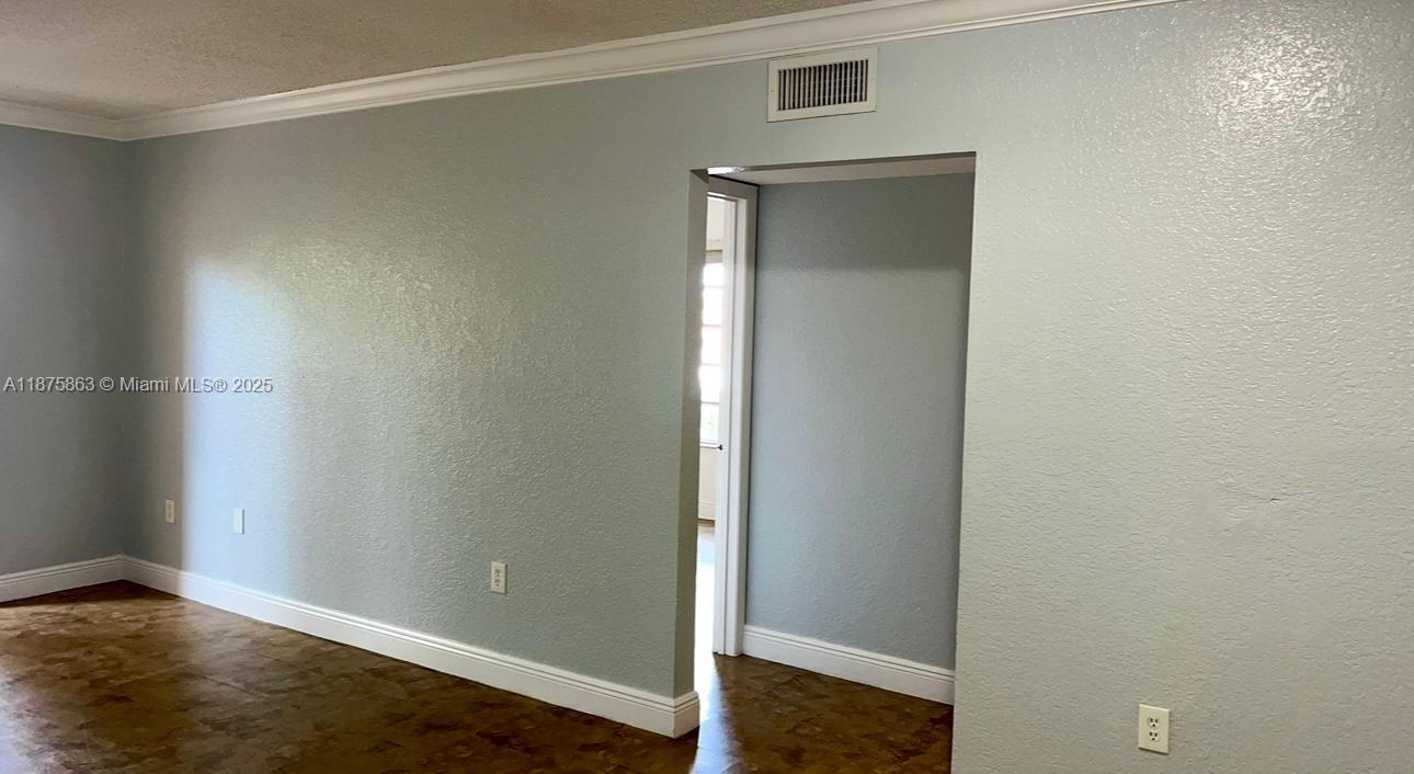 BELLA VENEZIA CONDO - Residential Lease