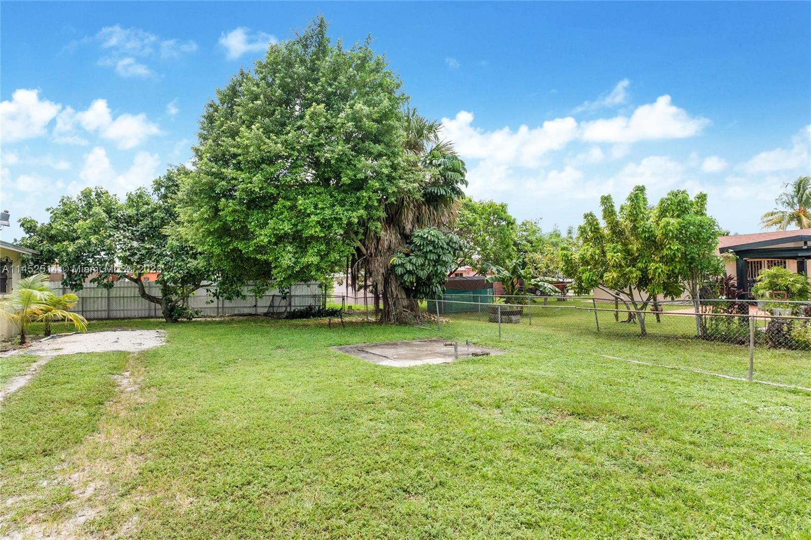 CAROL CITY 6TH ADDN - Residential
