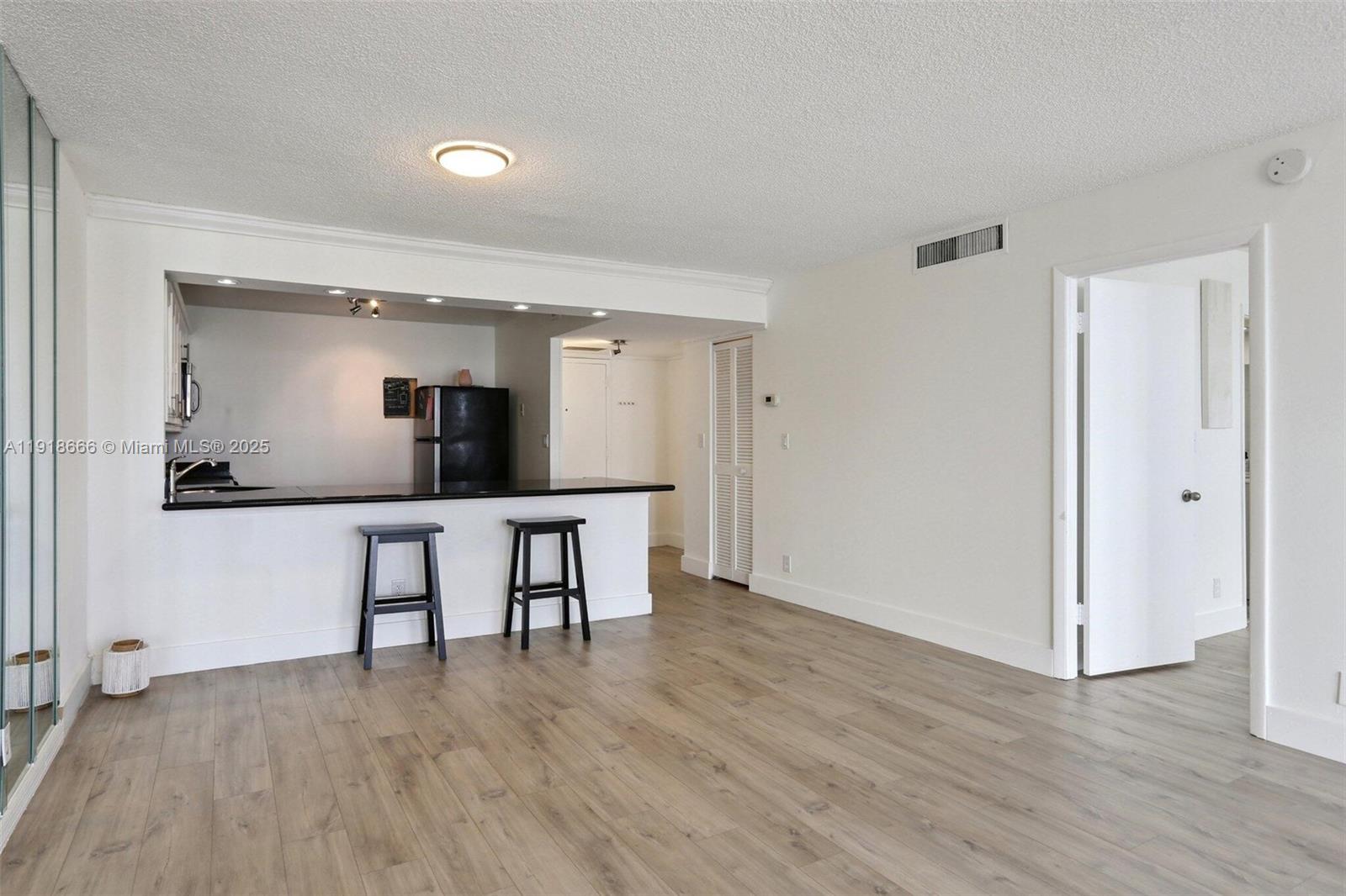 GOLDEN HORN SOUTH CONDO - Residential