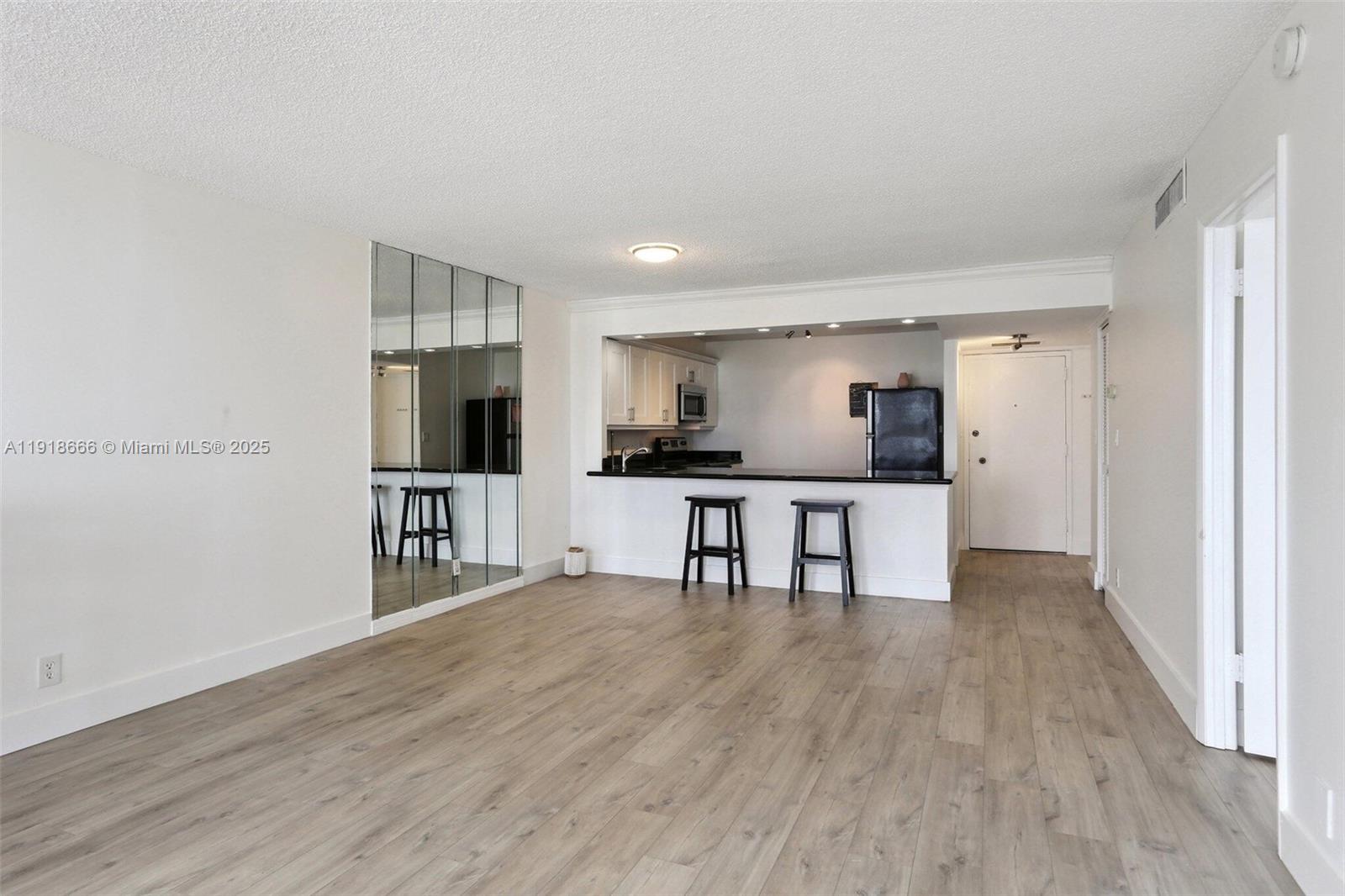 GOLDEN HORN SOUTH CONDO - Residential