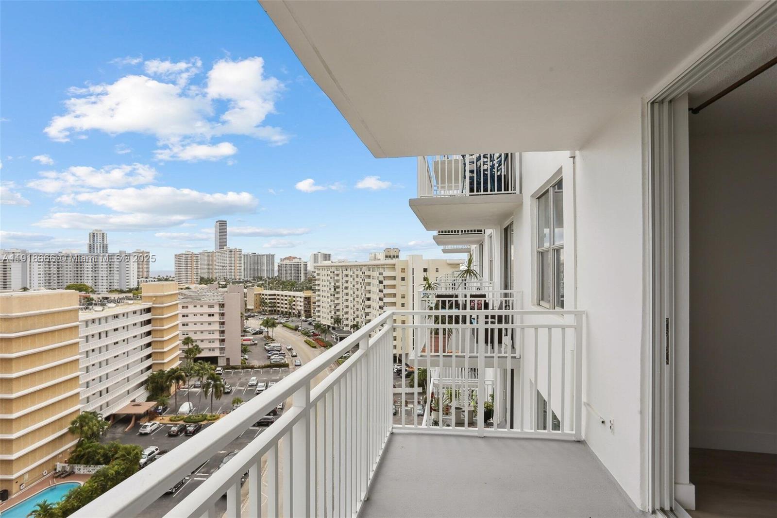 GOLDEN HORN SOUTH CONDO - Residential