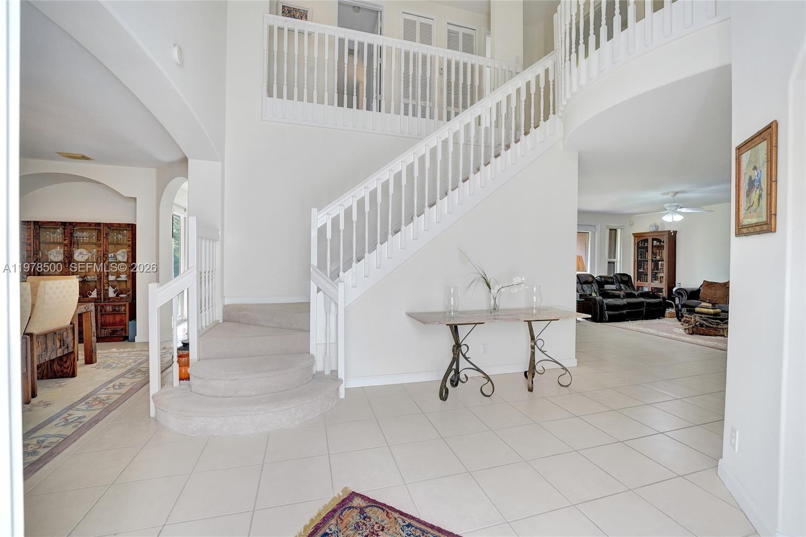 WINDSOR PALMS - Residential
