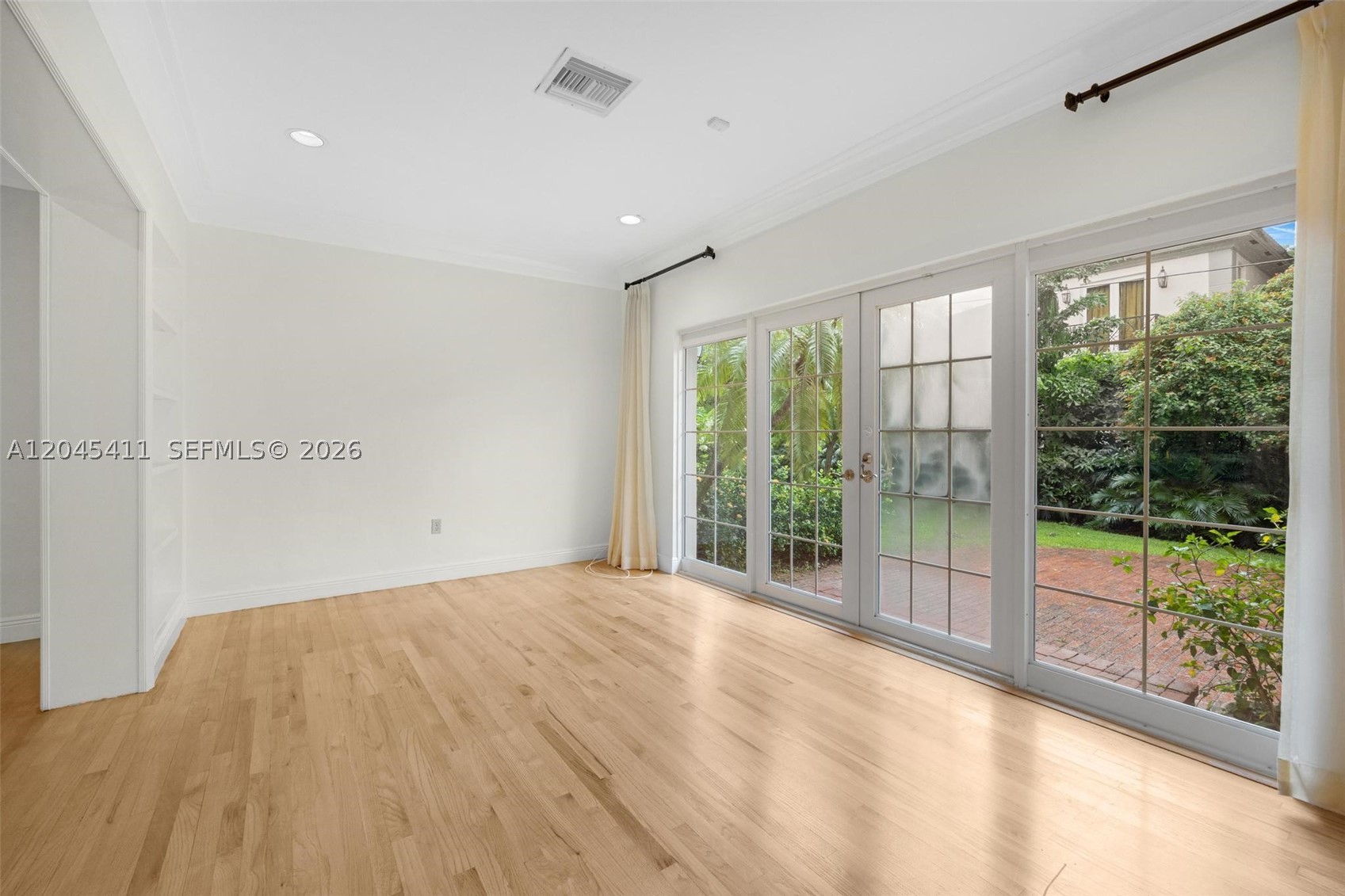 C GAB COUNTRY CLUB SEC 5 - Residential Lease