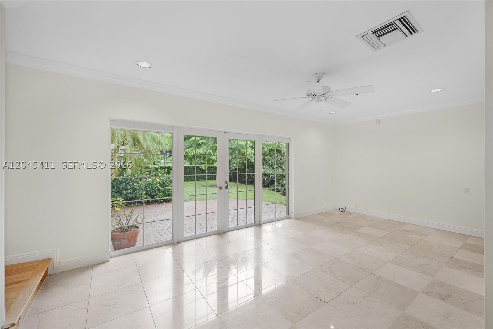 C GAB COUNTRY CLUB SEC 5 - Residential Lease