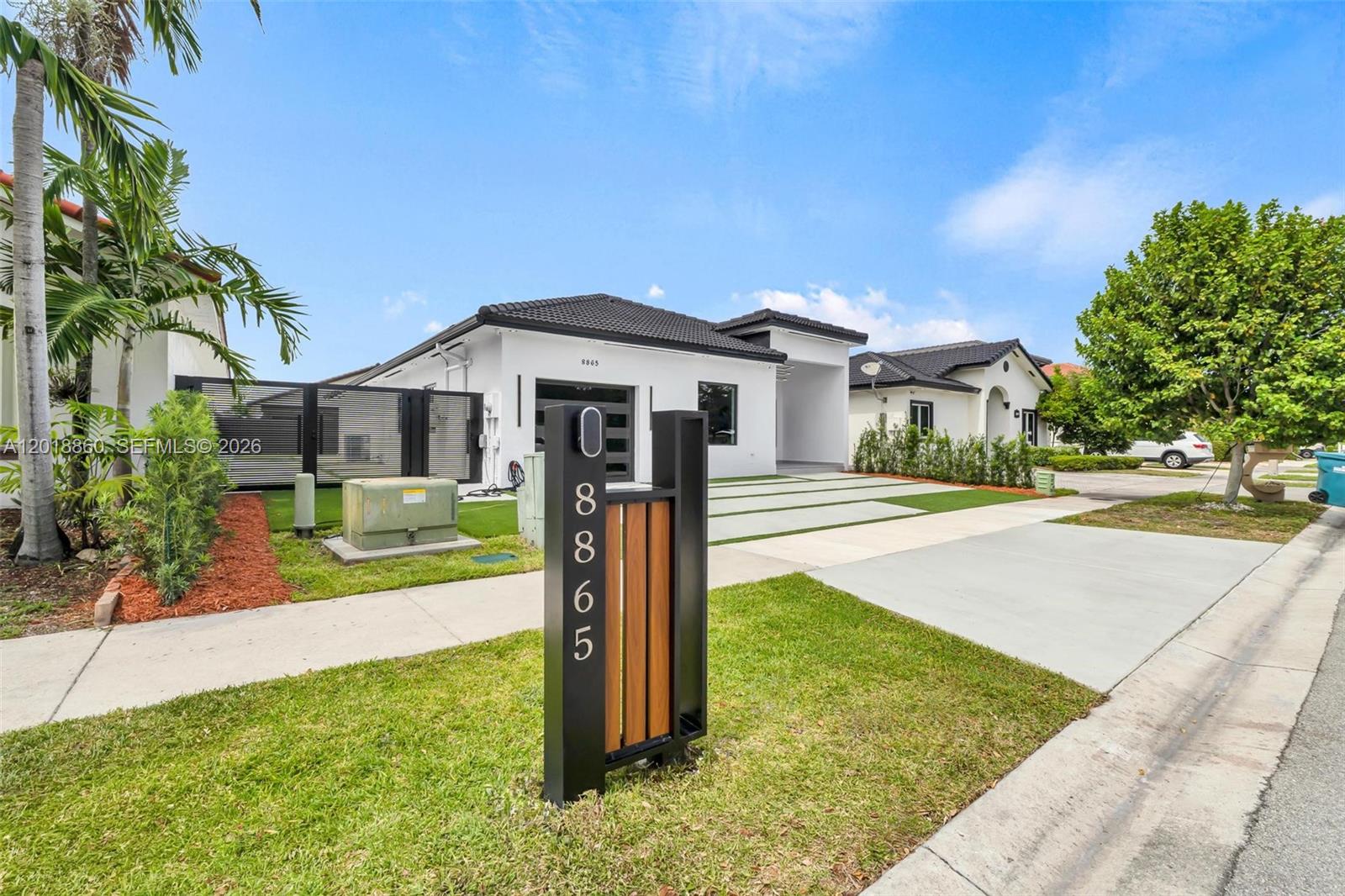 WEST LAKES GARDENS 1ST AD - Residential