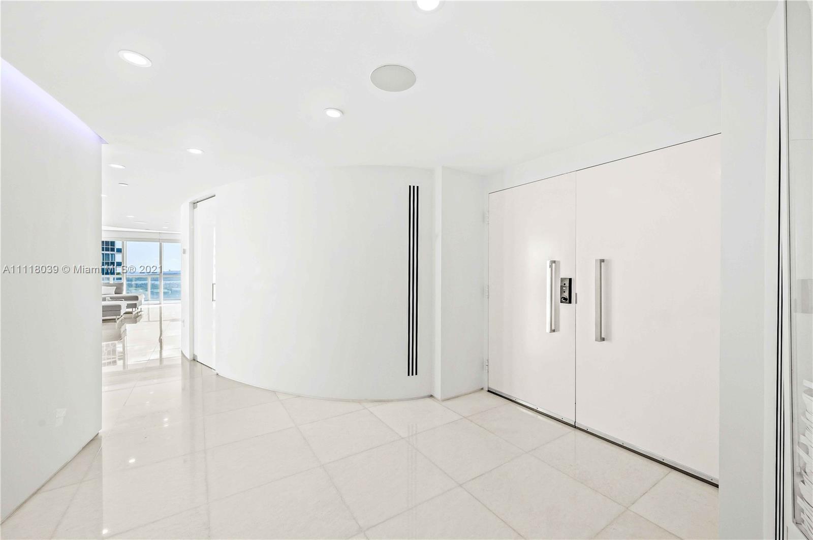 ICON - Residential