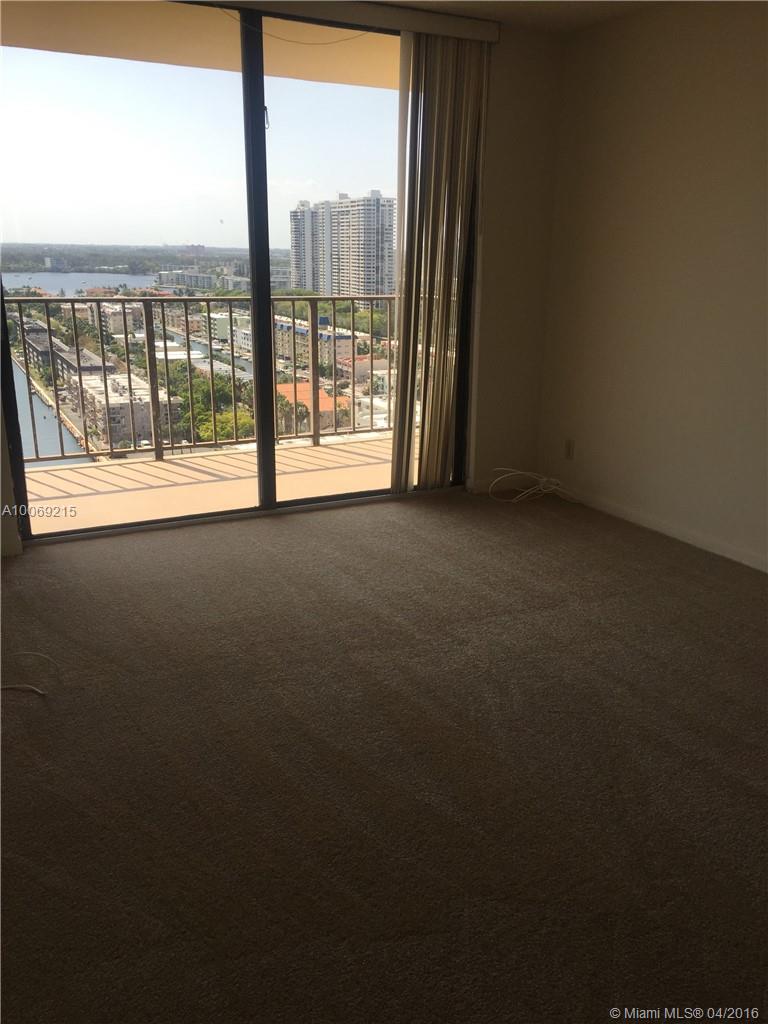 Winston Towers 700 Condo - Residential Lease