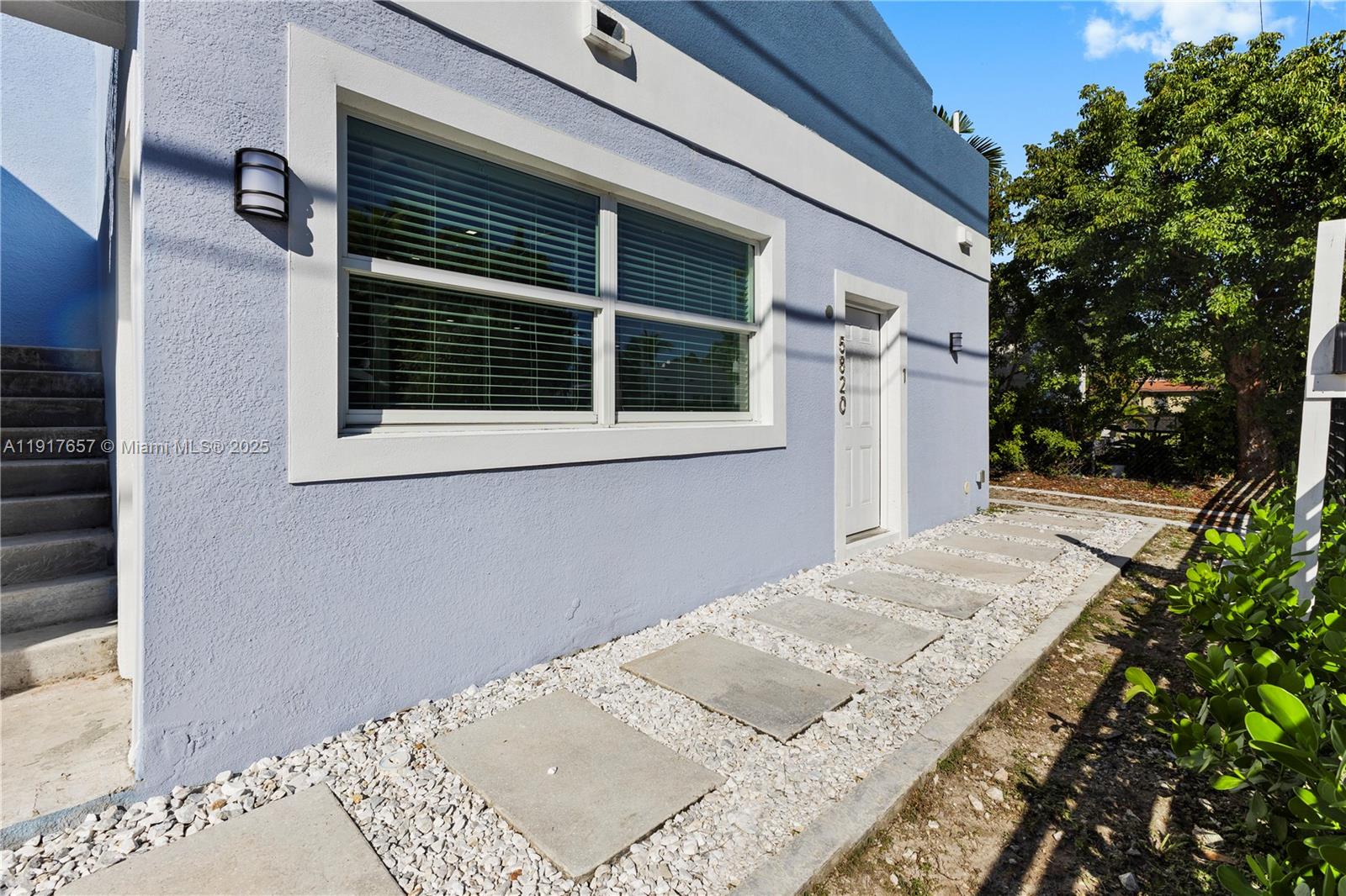 COLLEGE PARK - Residential Income