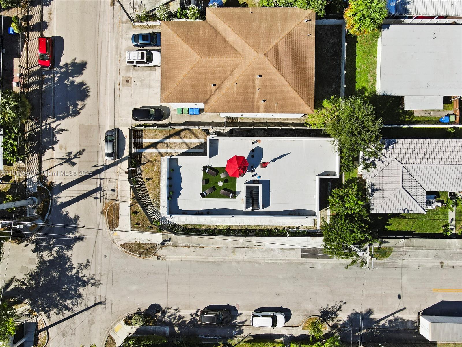 COLLEGE PARK - Residential Income