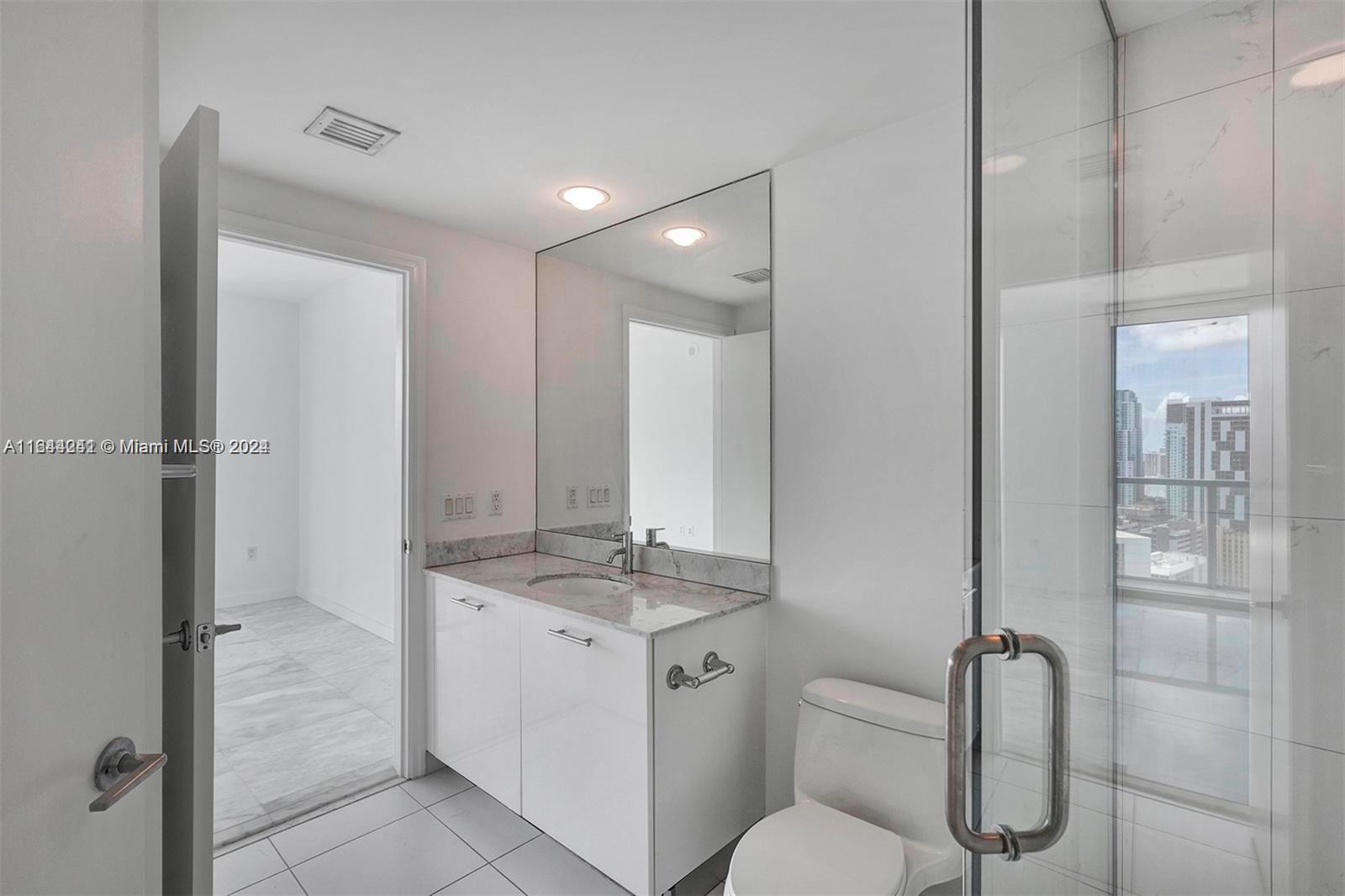 500 BRICKELL WEST CONDO - Residential