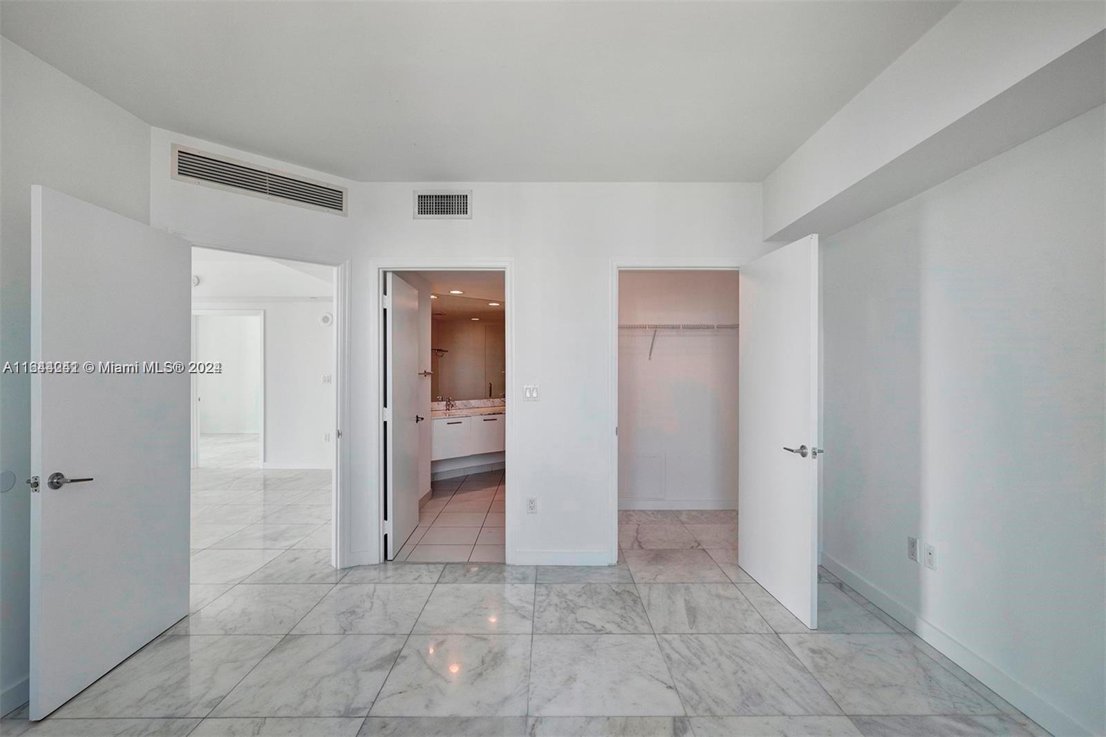 500 BRICKELL WEST CONDO - Residential