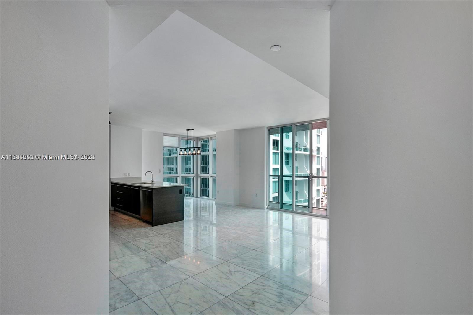 500 BRICKELL WEST CONDO - Residential