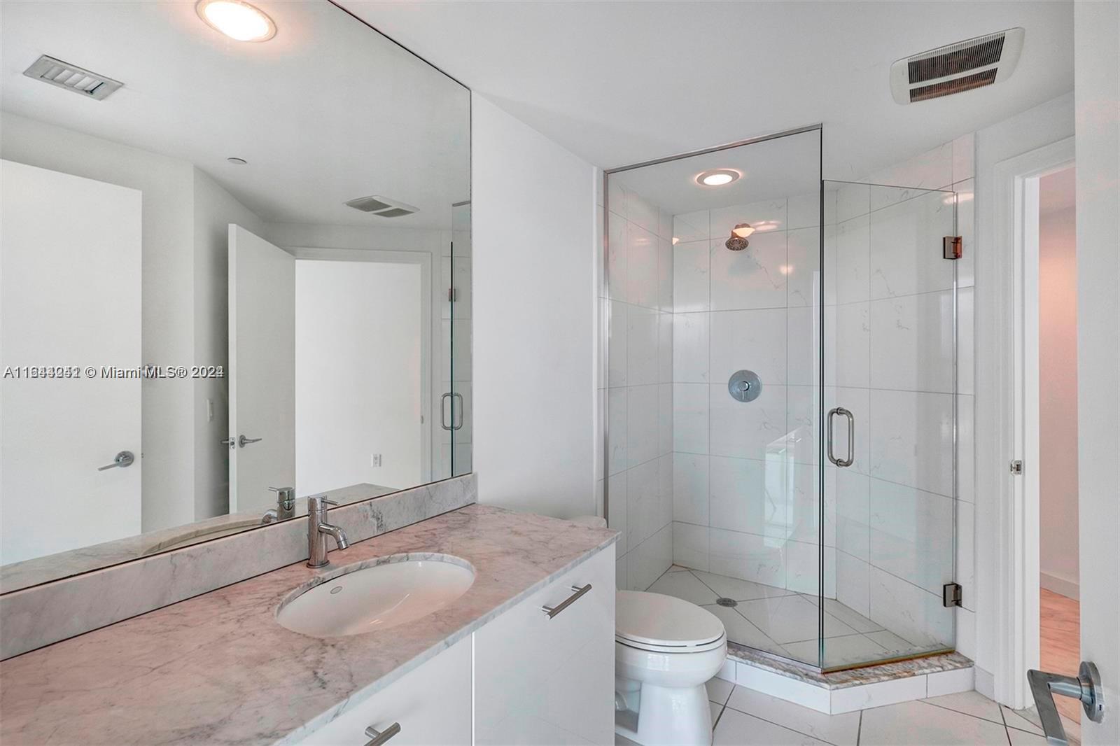 500 BRICKELL WEST CONDO - Residential