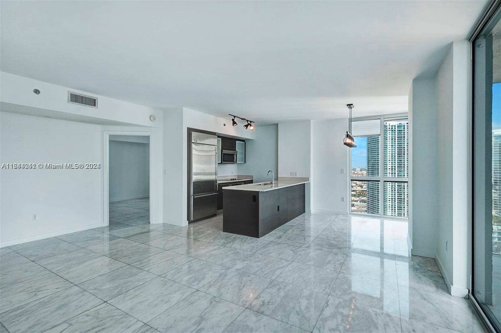 500 BRICKELL WEST CONDO - Residential