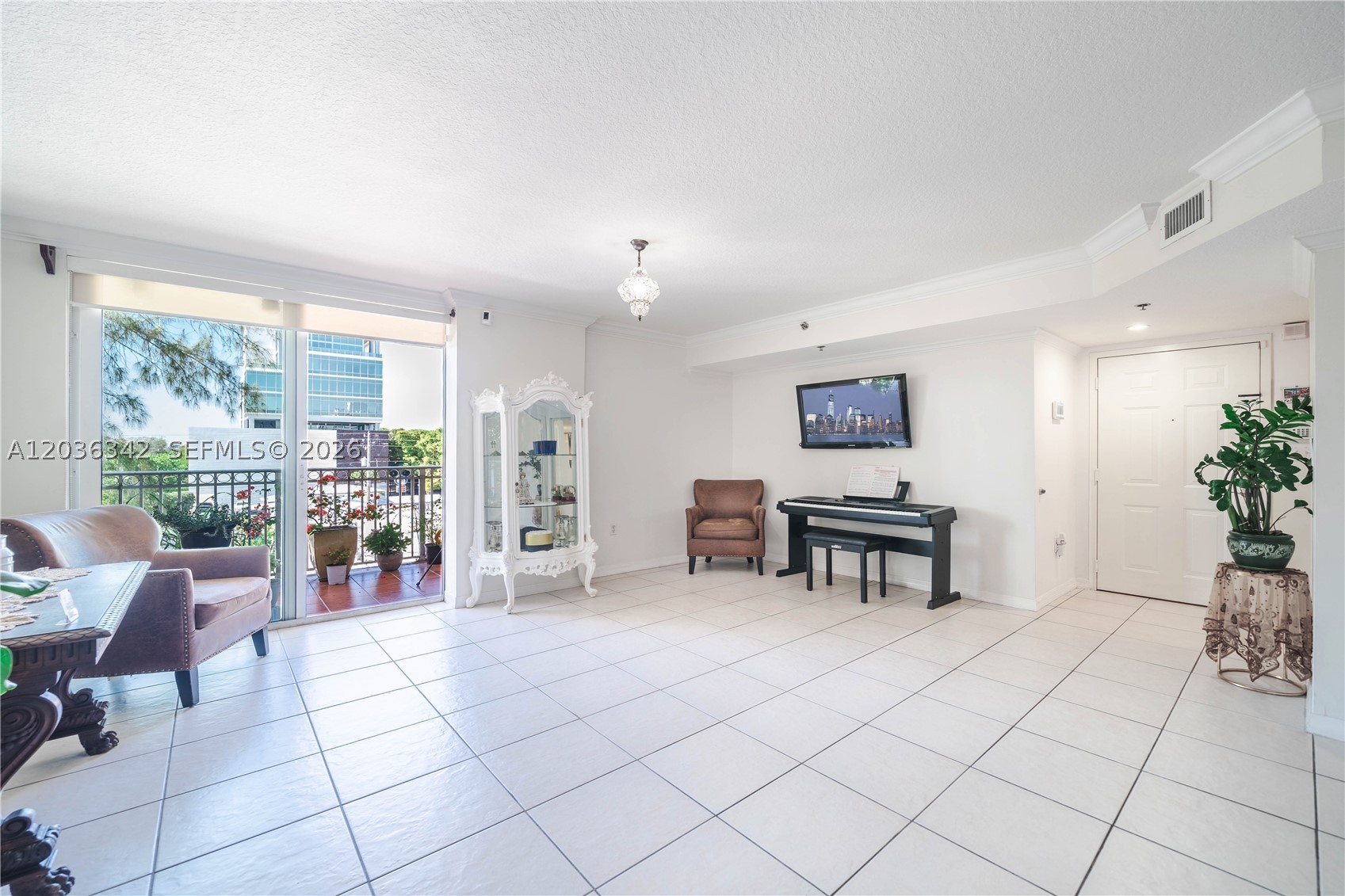 MARBELLA CONDO - Residential