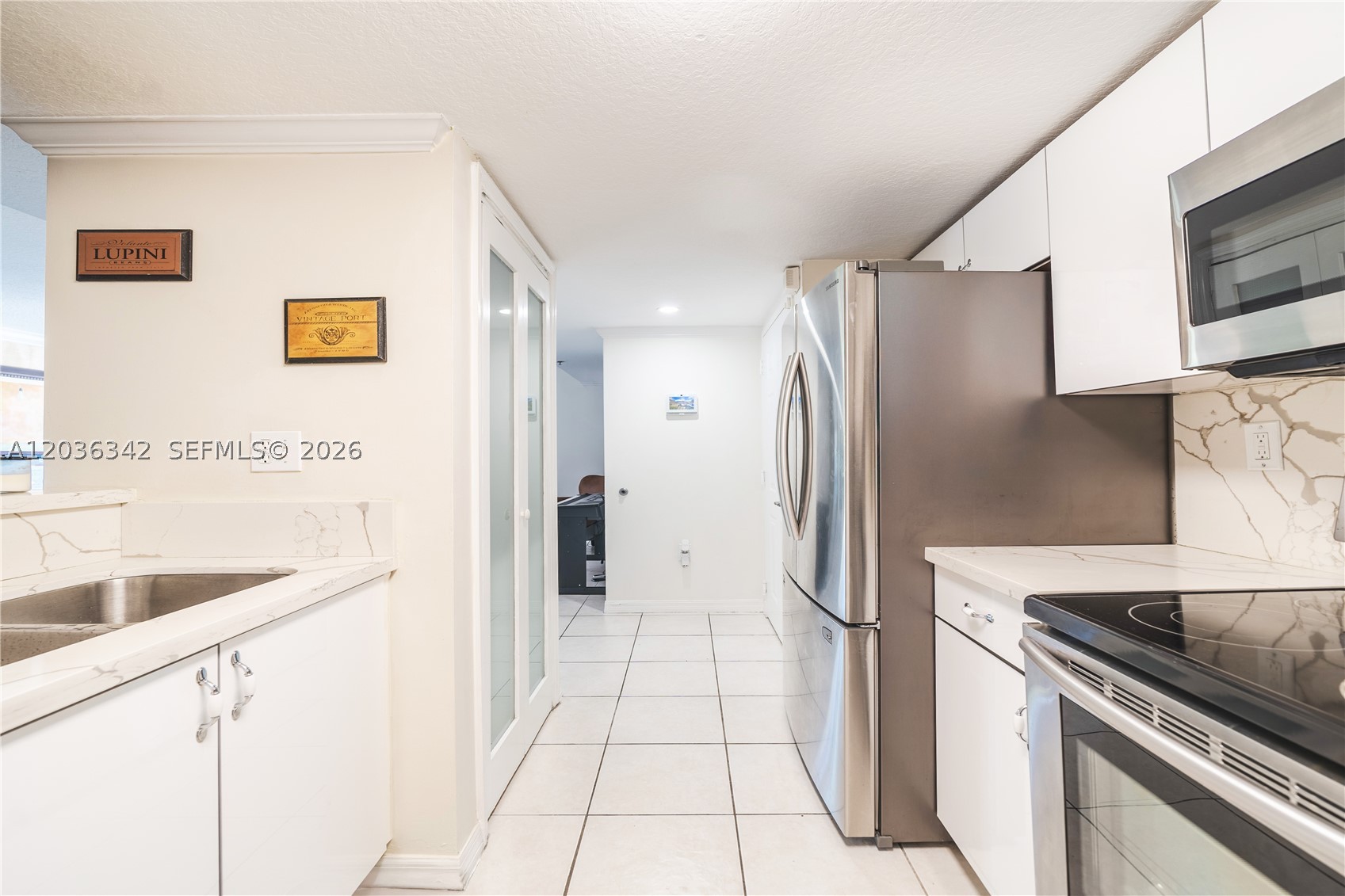 MARBELLA CONDO - Residential