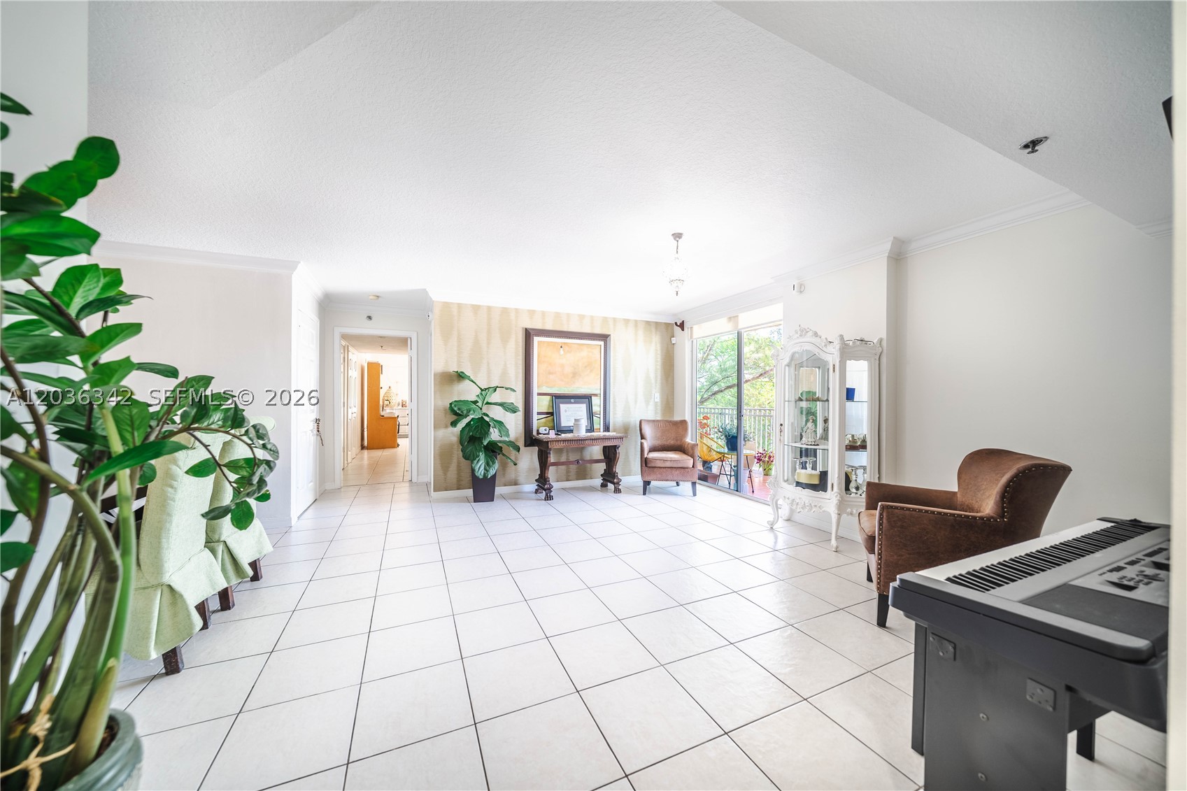 MARBELLA CONDO - Residential