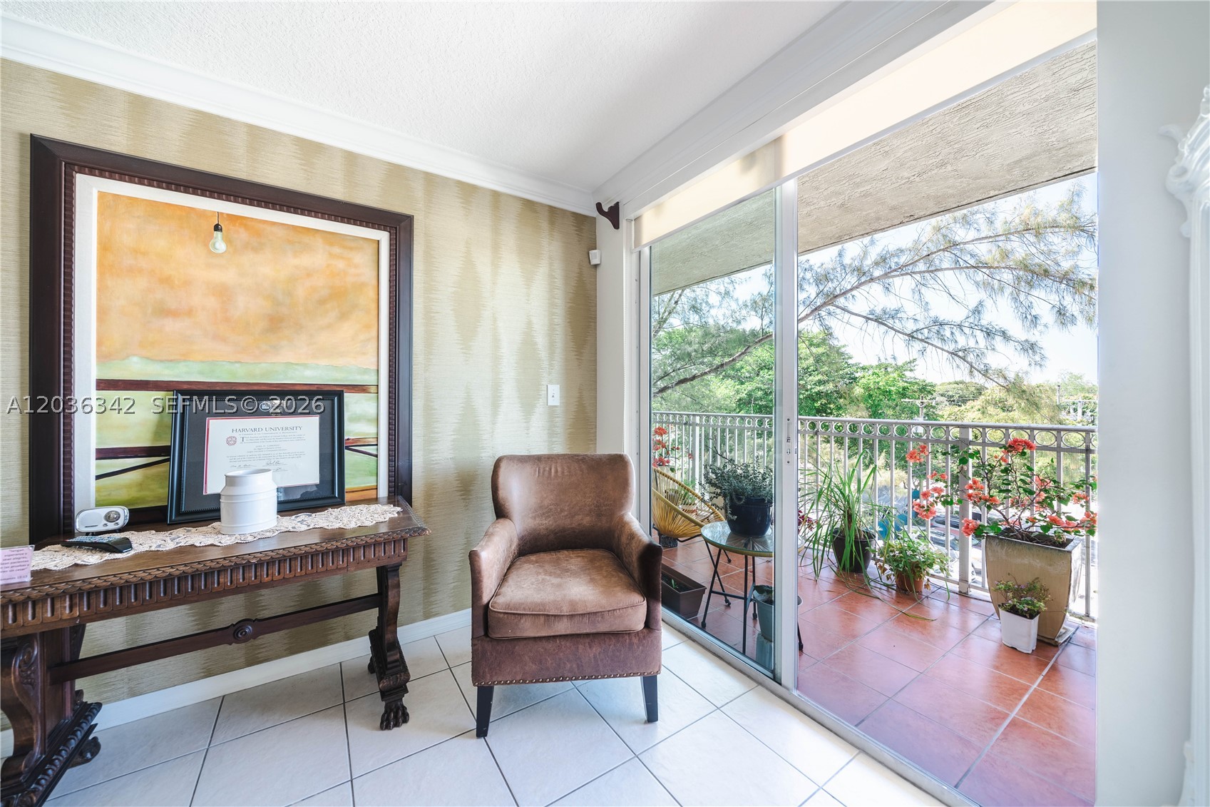 MARBELLA CONDO - Residential