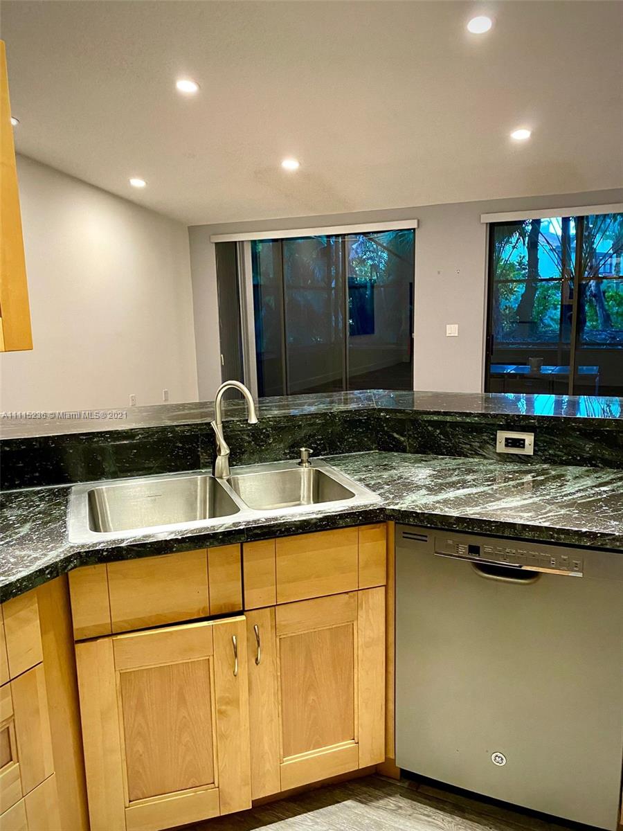 COSTA DEL SOL CONDO F - Residential Lease