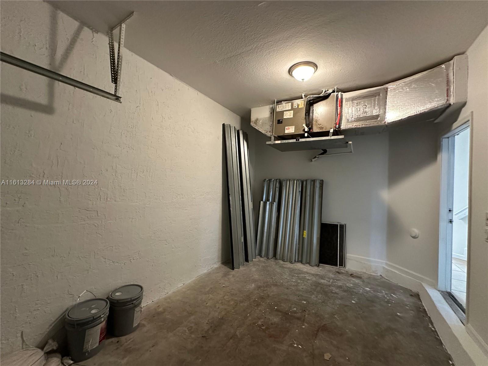 PORTOFINO VILLAS WEST - Residential Lease