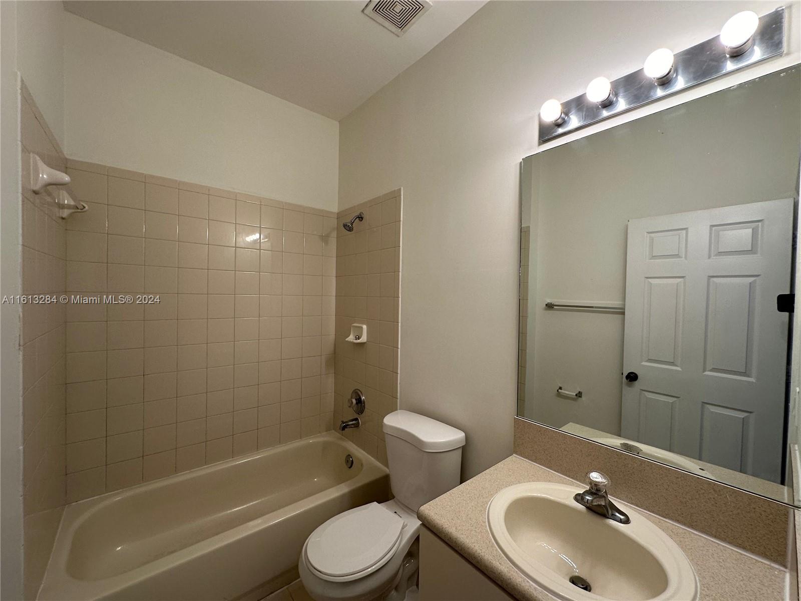 PORTOFINO VILLAS WEST - Residential Lease