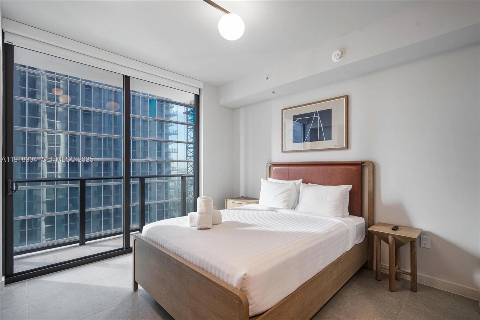 98% occupancy. Currently being AirBNB and making $4k+ a month. Be among the first to enjoy this brand-new, fully furnished studio at The Crosby in Miami Worldcenter. Sun-soaked southern exposure and a private balcony frame sparkling skyline views, while floor-to-ceiling glass and a smart open layout make the space feel bigger than expected. Clean, contemporary finishes and turnkey décor mean you can move right in or start renting right away, with the building allowing daily and short-term stays.

Residents enjoy resort-level perks: rooftop pool overlooking Downtown, modern fitness center, spa, and 24/7 concierge service. Outside your door: Kaseya Center events, Brightline, Bayside, and all the dining, arts, and nightlife that make the Worldcenter district buzz. A perfect downtown retreat or high-performing rental in one of Miami’s newest addresses.