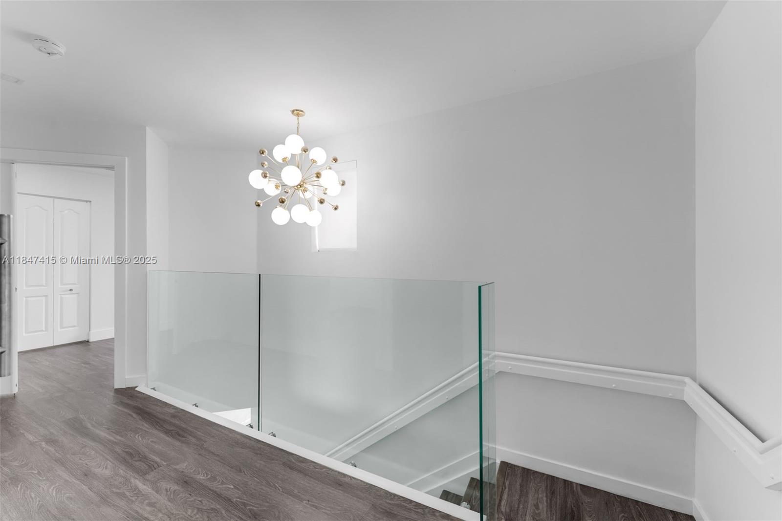 FOUR LAKES SEC 5 - Residential Lease