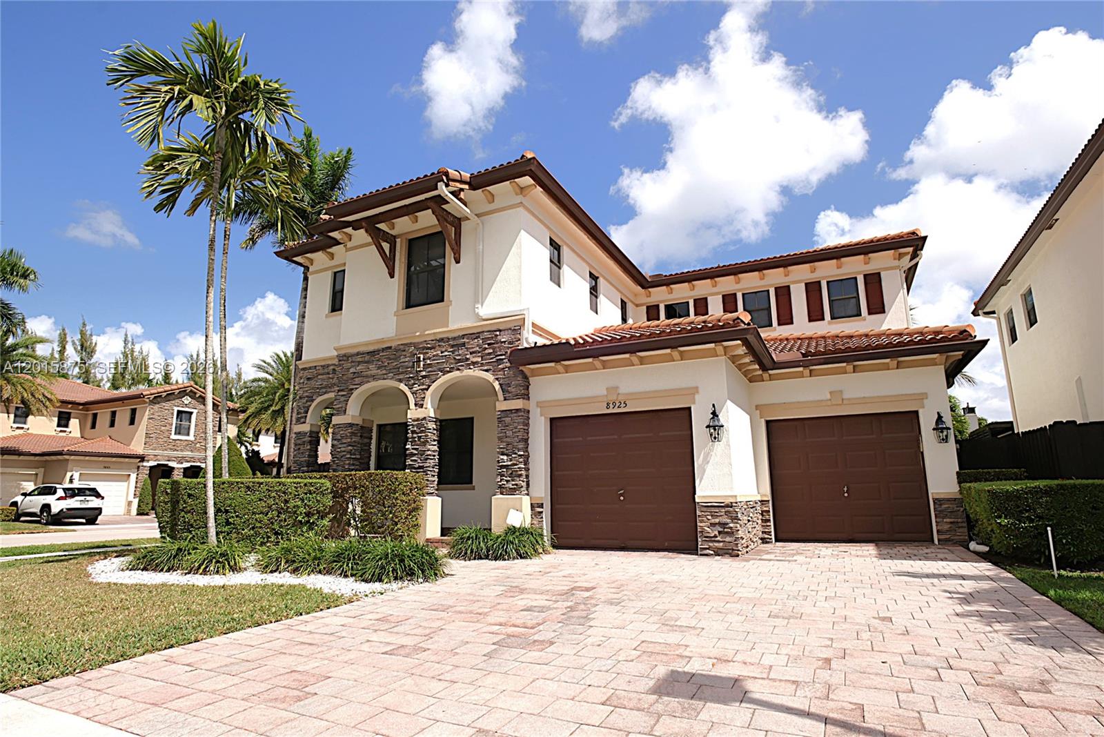Grand Bay - Residential