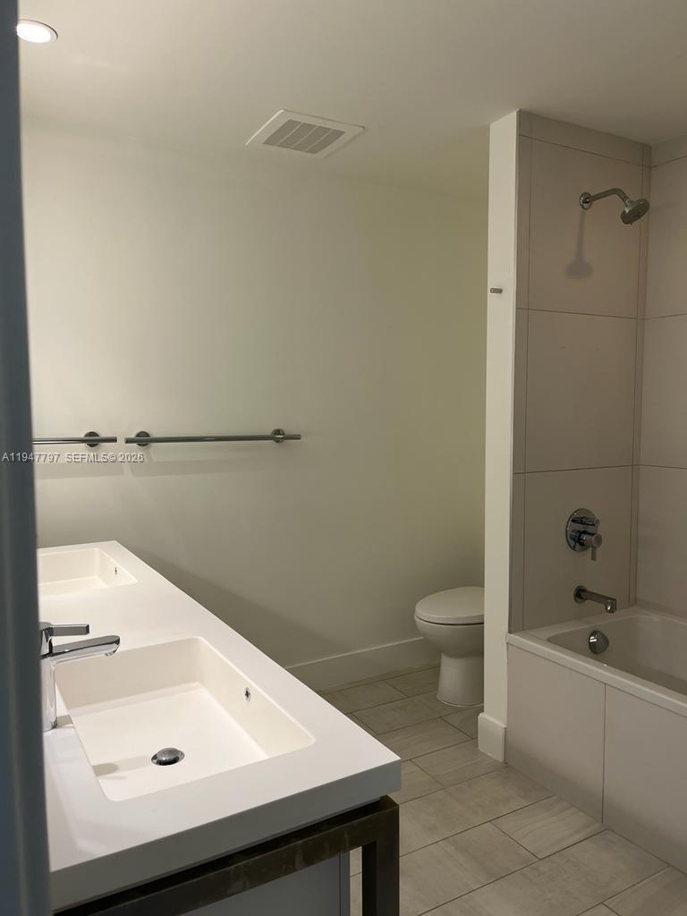 METROPICA NORTH TOWER ONE - Residential
