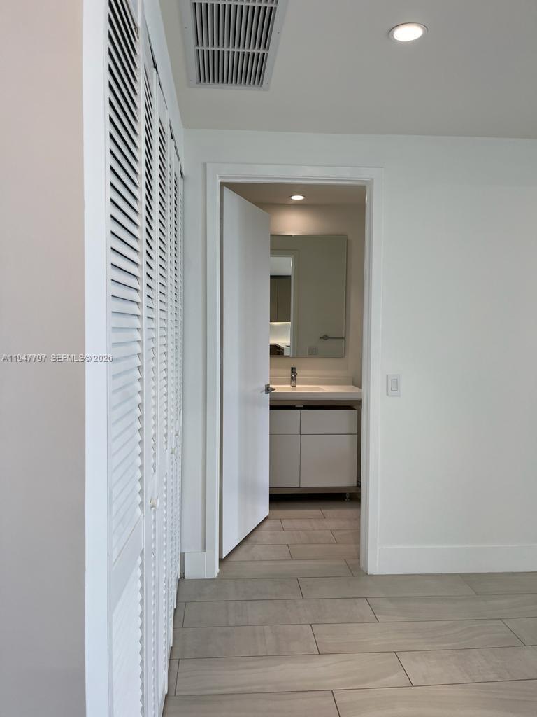 METROPICA NORTH TOWER ONE - Residential