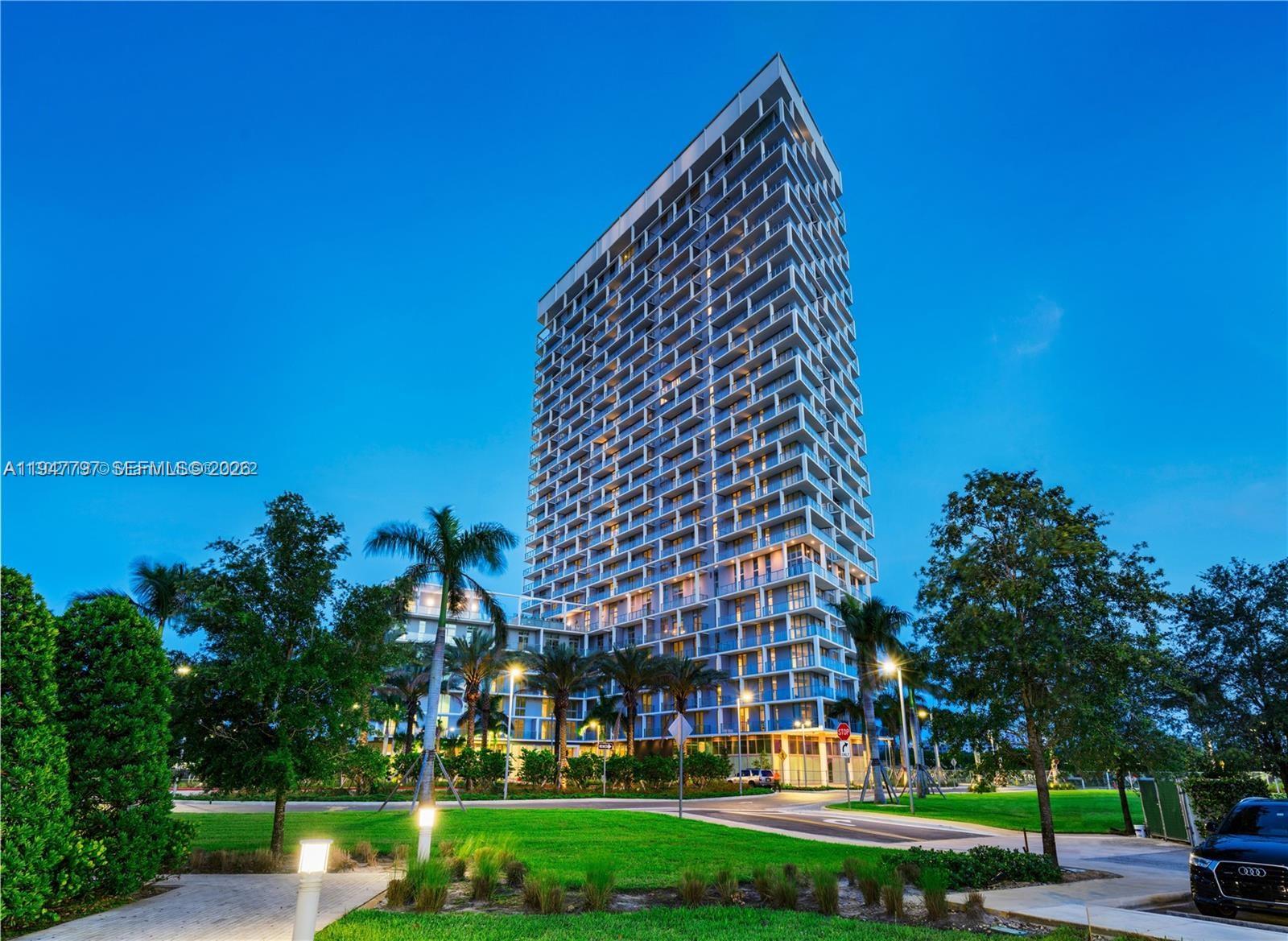 Gorgeous 2Beds /2Baths plus Den in Luxury Metropica Build, European Style, porcelain floor, gourmet kitchen, 24-hour security, and concierge service. Fitness center, indoor and outdoor massage therapy rooms, steam, and Sauna rooms. Resort with a pool sun-longing area, cabanas poolside, tennis courts, indoor kids play area, party room with bar, theater room with surround system. walk distance to Sawgrass Mill Mall, great restaurants, and close to 595 and Sawgrass Expressway. All ready for your convenience.