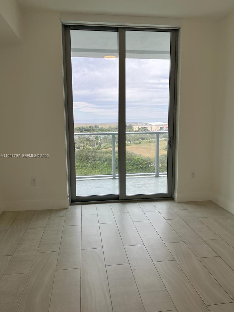 METROPICA NORTH TOWER ONE - Residential