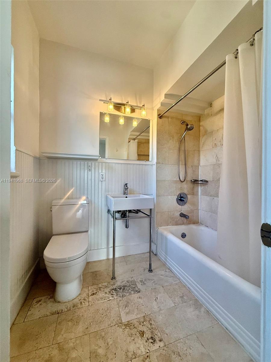 GARDEN SUB AMD PL - Residential Lease