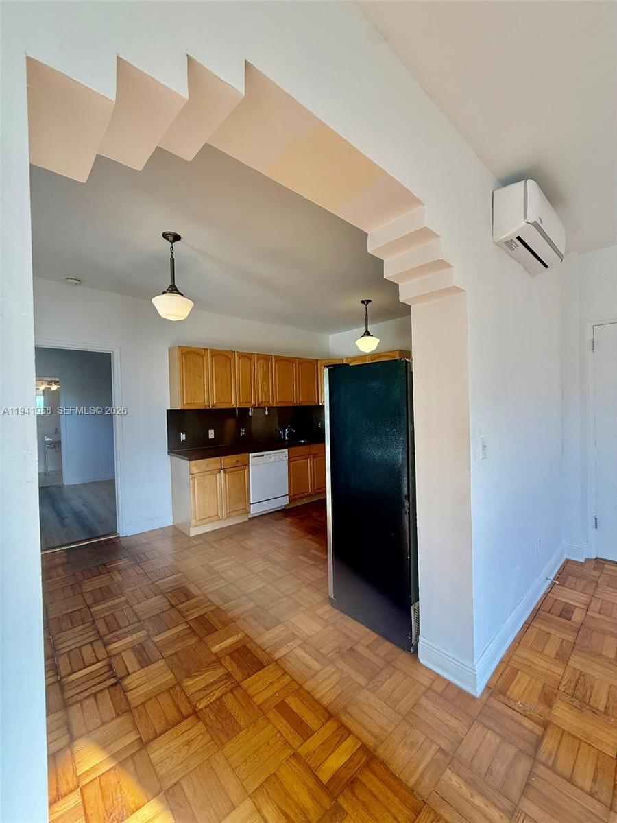 GARDEN SUB AMD PL - Residential Lease
