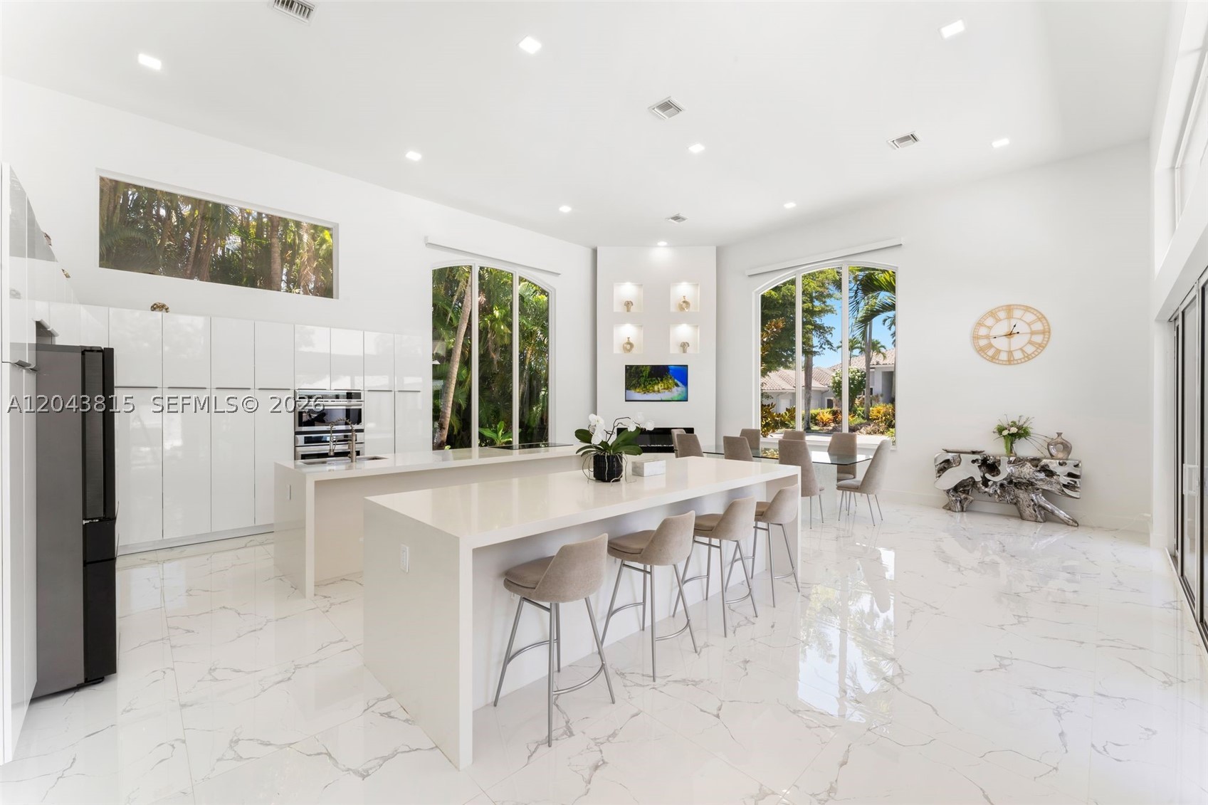 GRAND OAKS OF ARVIDA COUN - Residential Lease