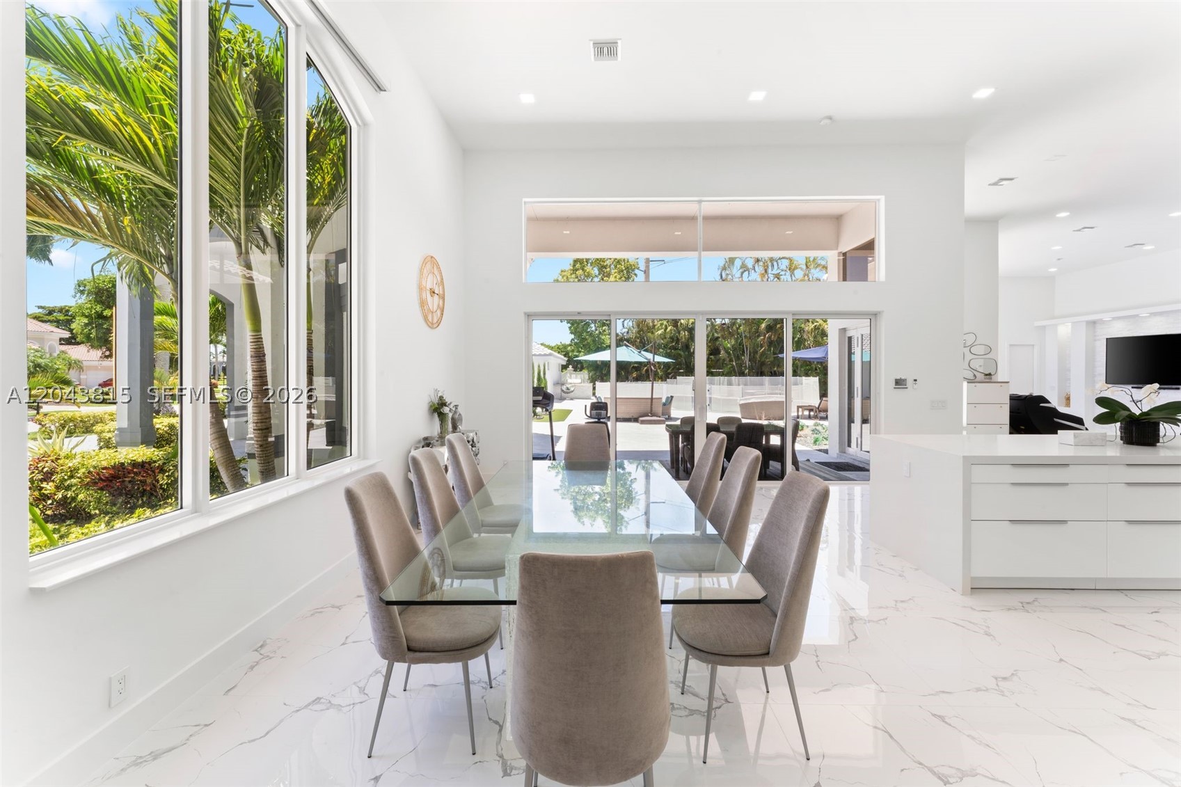 GRAND OAKS OF ARVIDA COUN - Residential Lease