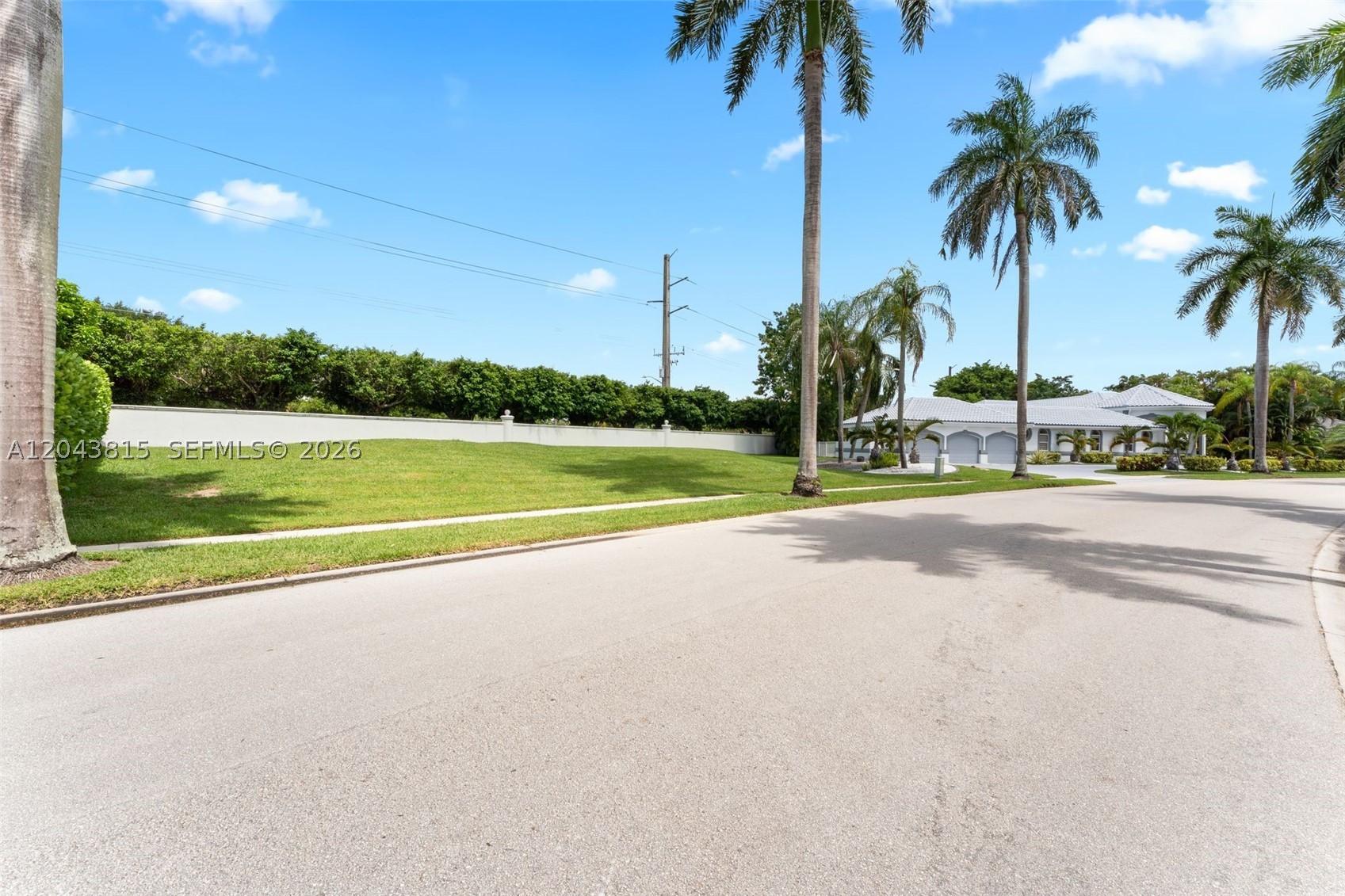 GRAND OAKS OF ARVIDA COUN - Residential Lease