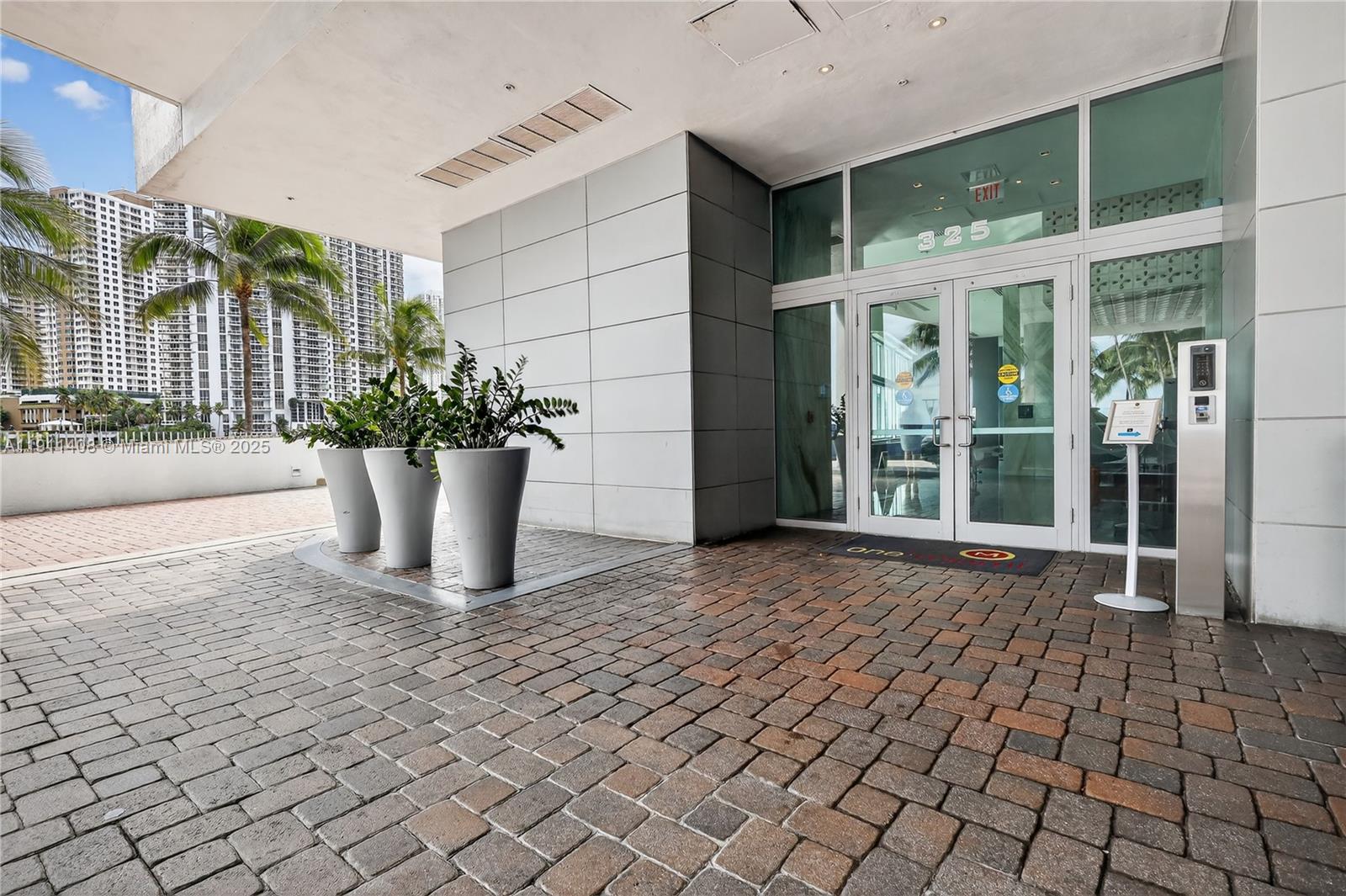 ONE MIAMI WEST CONDO - Residential Lease