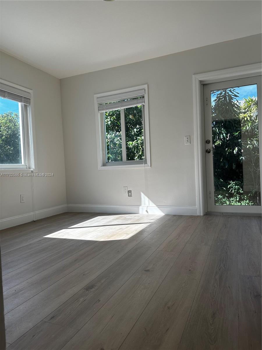 CHURCHILL ESTATES - Residential Lease