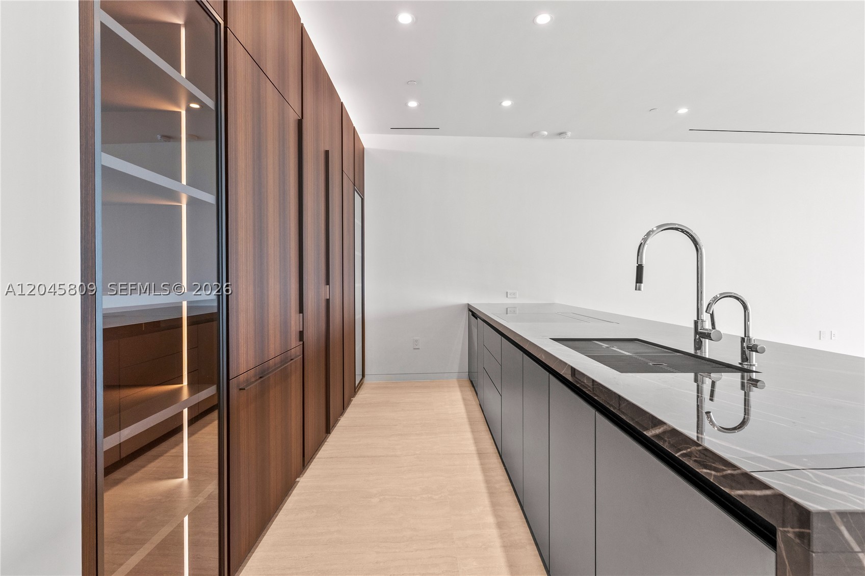 Vita Grove Isle - Residential