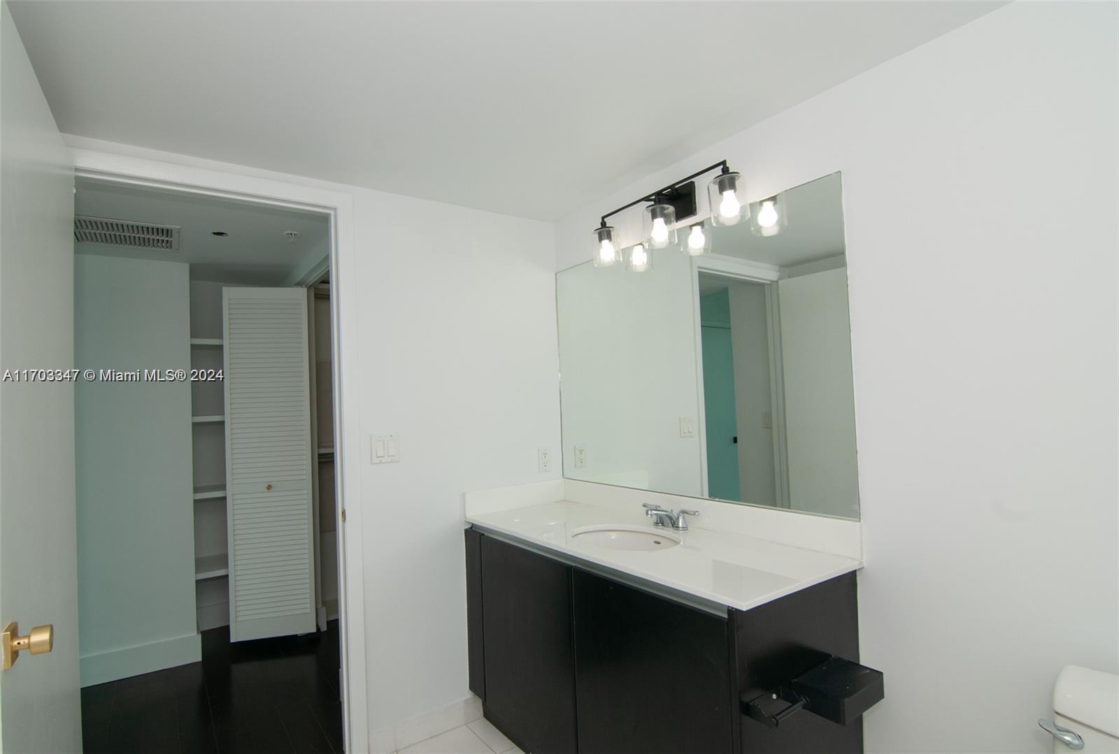 ONYX ON THE BAY CONDO - Residential Lease