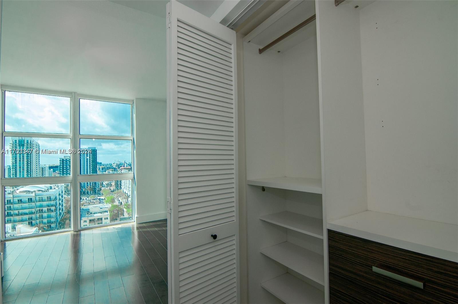 ONYX ON THE BAY CONDO - Residential Lease