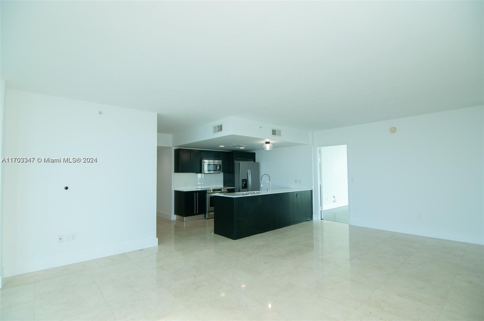 ONYX ON THE BAY CONDO - Residential Lease