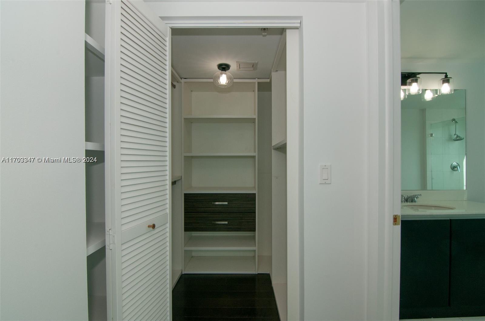 ONYX ON THE BAY CONDO - Residential Lease