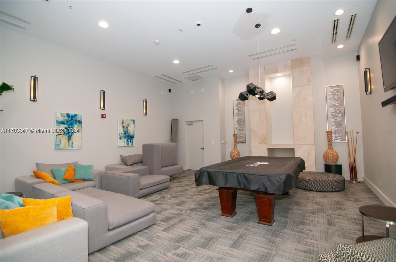 ONYX ON THE BAY CONDO - Residential Lease