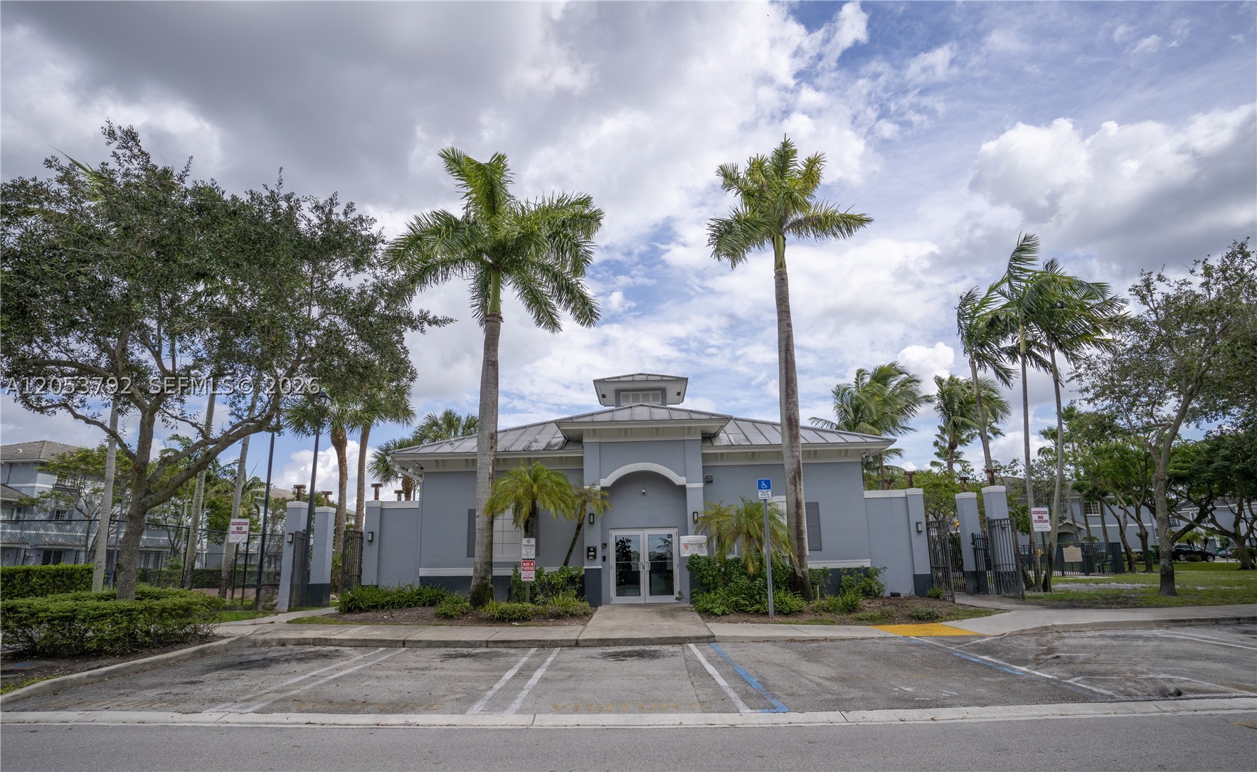 GEORGETOWN - Residential Lease