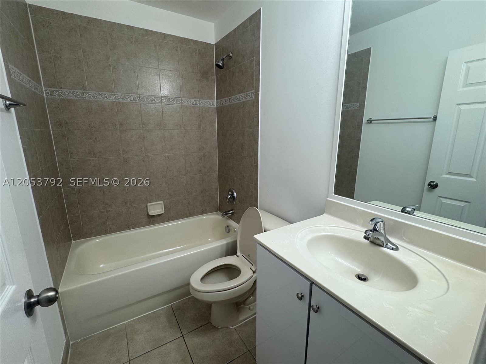GEORGETOWN - Residential Lease