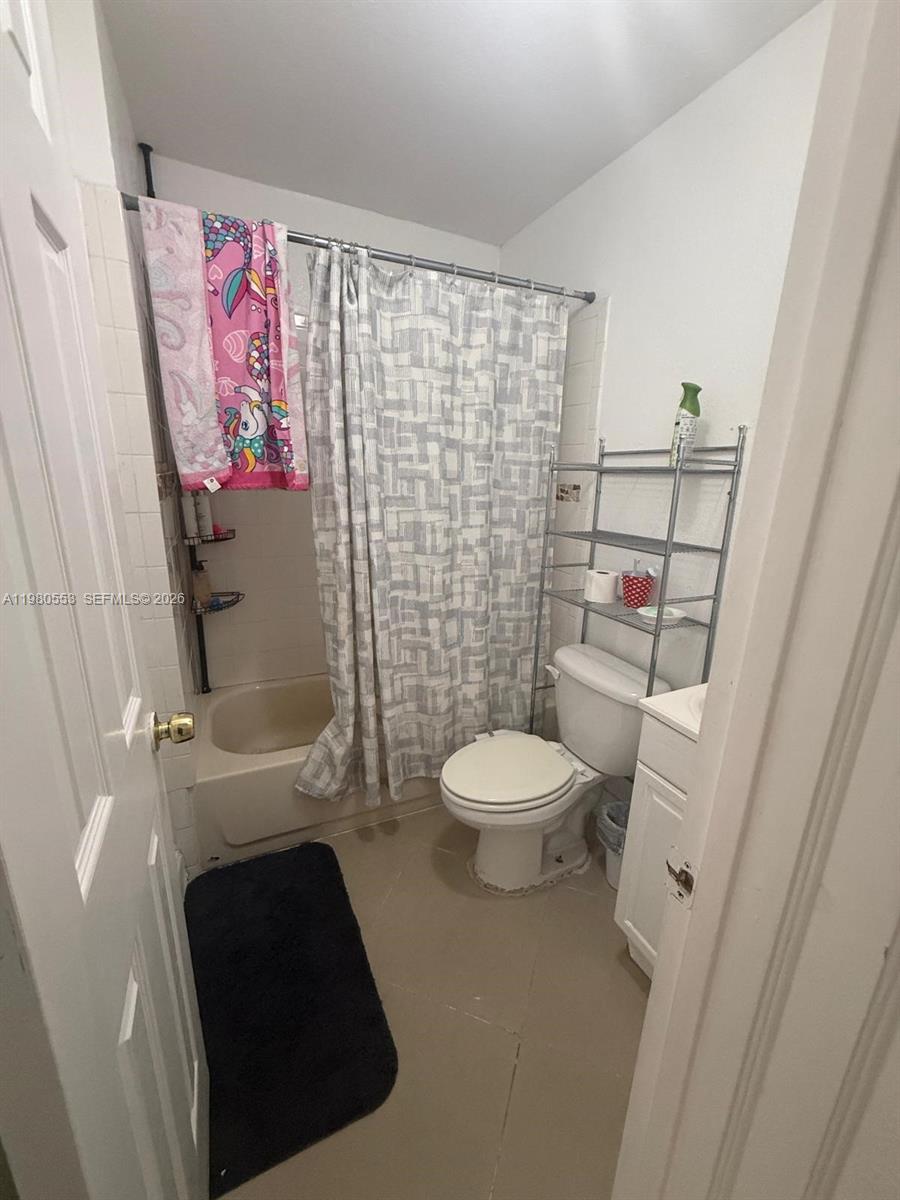 MIRACLE MANOR 3RD ADDN - Residential