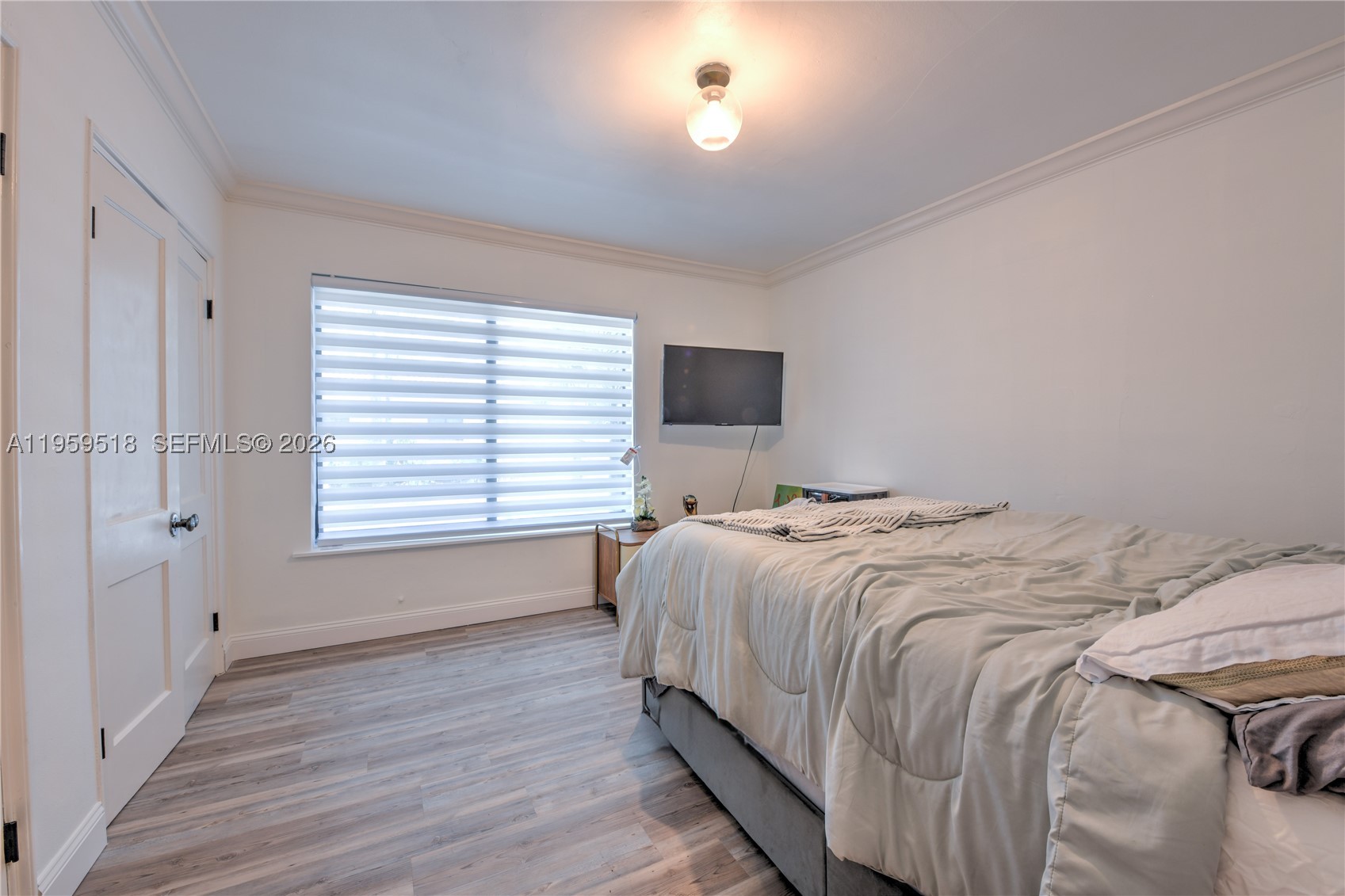 HOLLYWOOD - Residential